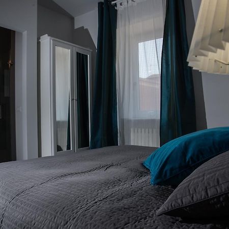 Bed and Breakfast Via Roma 205 Рионеро-ин-Вультуре Экстерьер фото