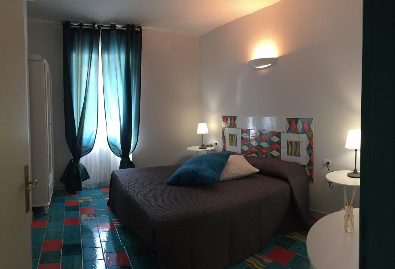 Bed and Breakfast Via Roma 205 Рионеро-ин-Вультуре Экстерьер фото
